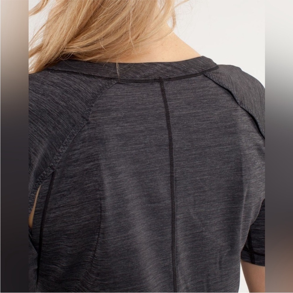 Lululemon Sun Runner Short‎ Sleeve Black Size 4 - Picture 5 of 13